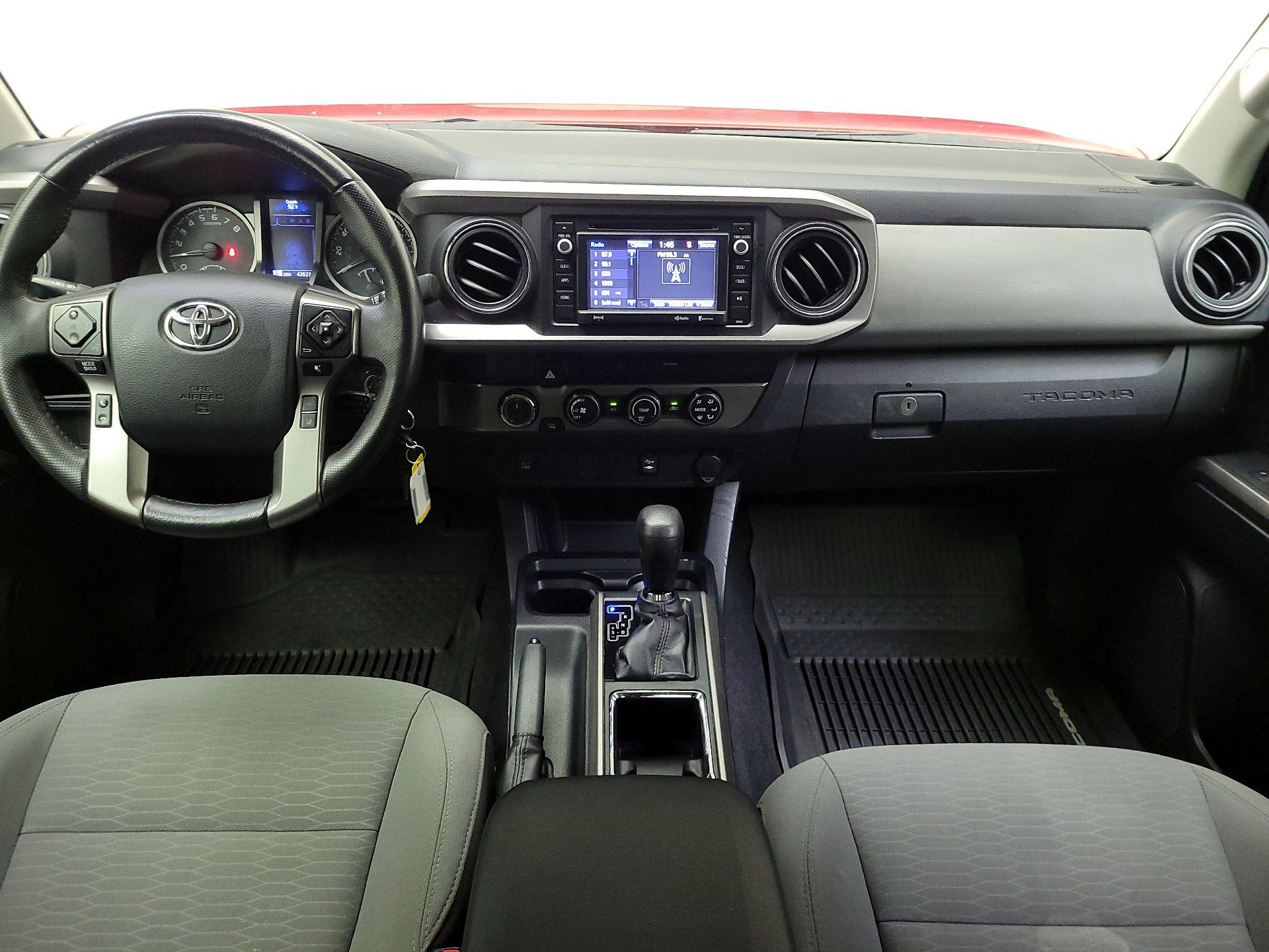 Thumbnail: 2019 Toyota Tacoma - 9