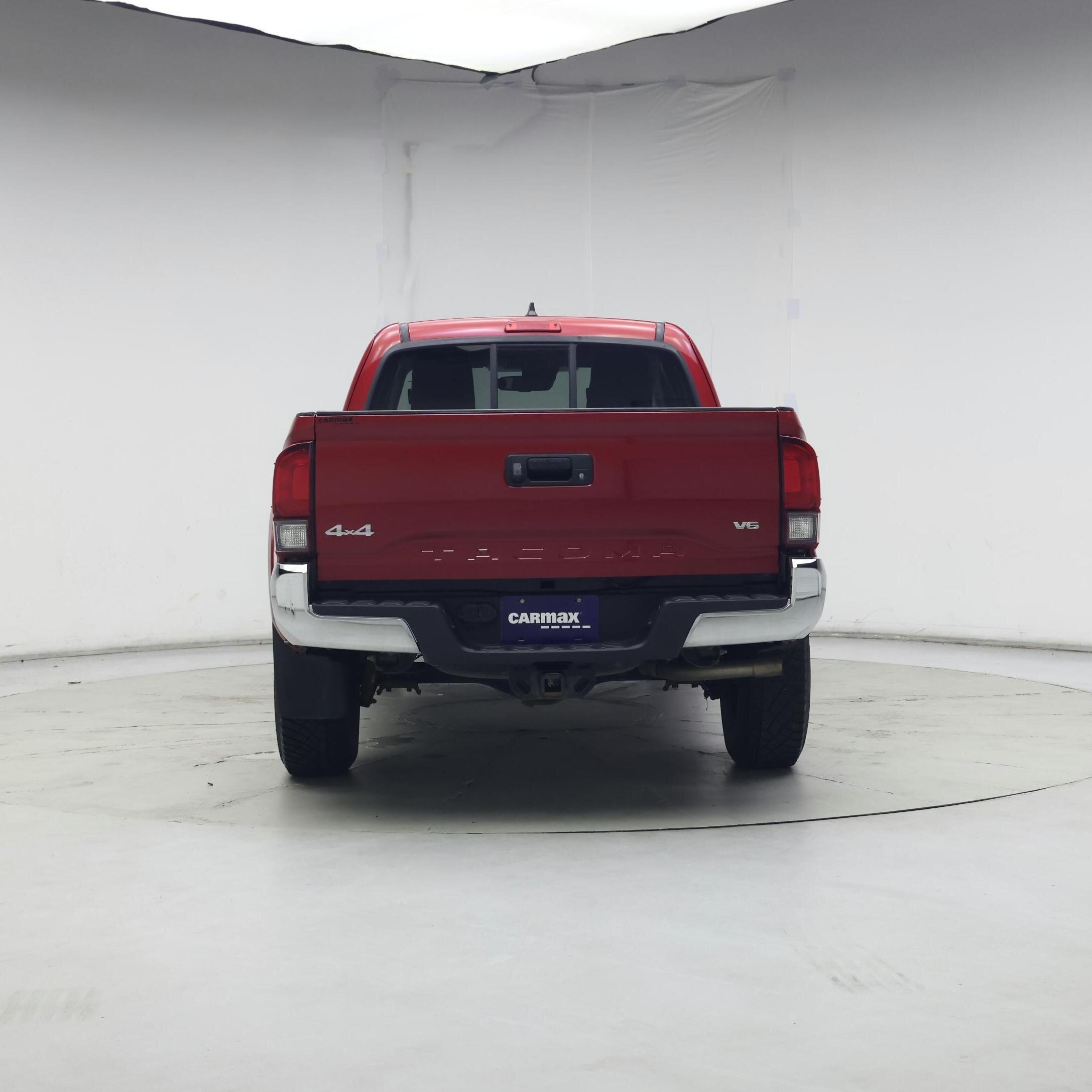 Thumbnail: 2019 Toyota Tacoma - 6