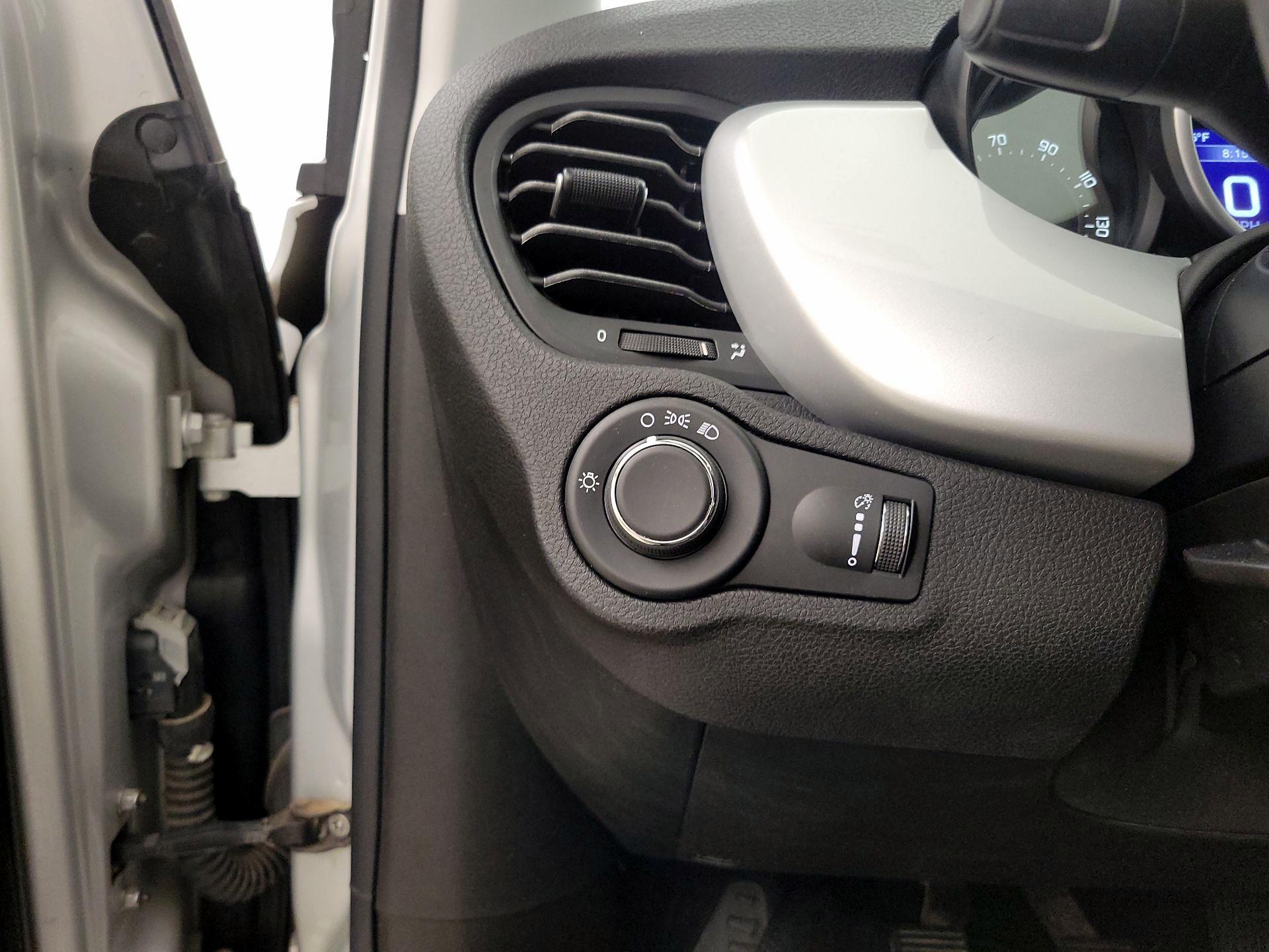 Thumbnail: 2016 Fiat 500X - 13
