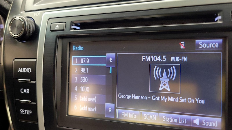 2014 Toyota Camry LE 15