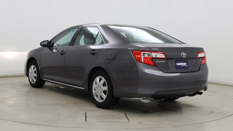 2014 Toyota Camry LE 2