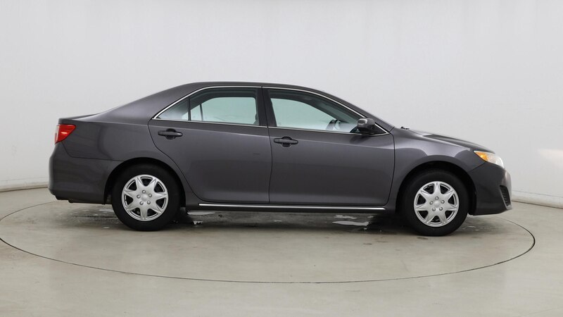 2014 Toyota Camry LE 7