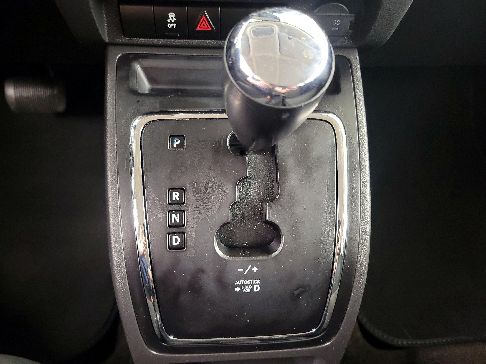 Thumbnail: 2017 Jeep Patriot - 15