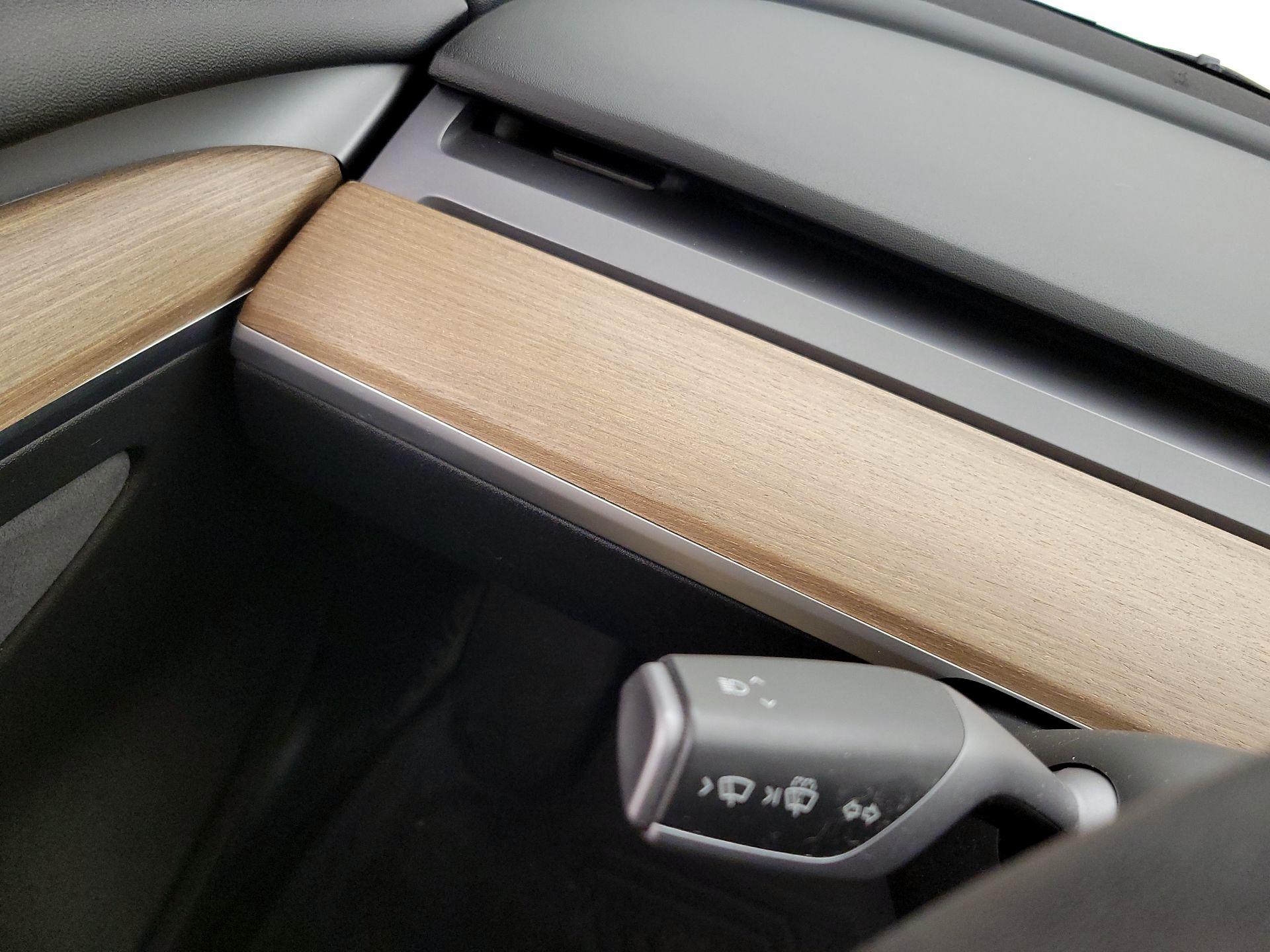 Thumbnail: 2022 Tesla Model 3 - 13