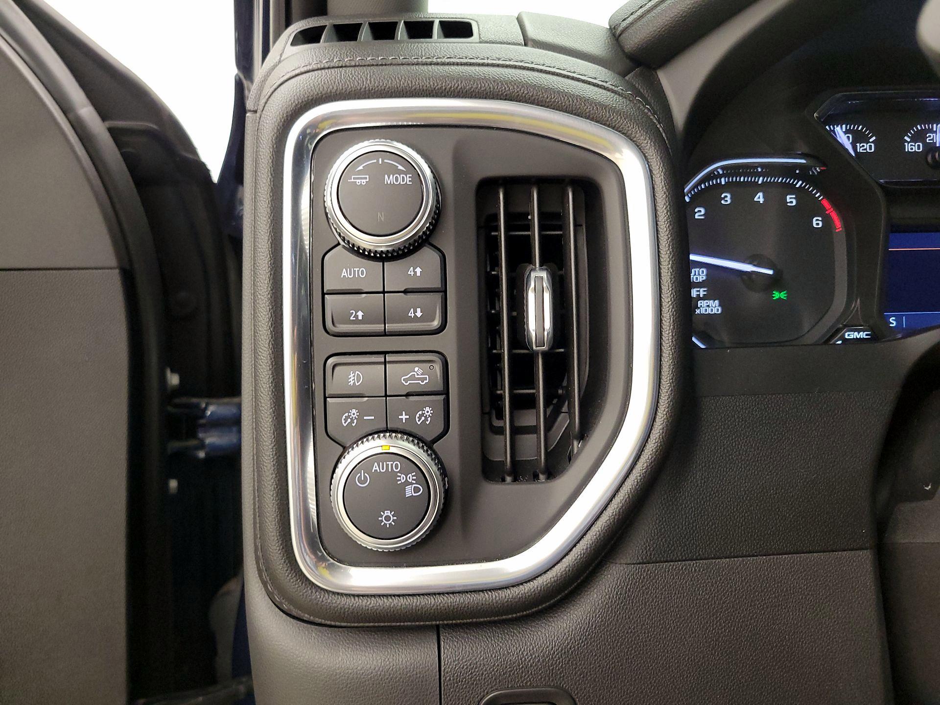 Thumbnail: 2020 GMC Sierra 1500 - 13