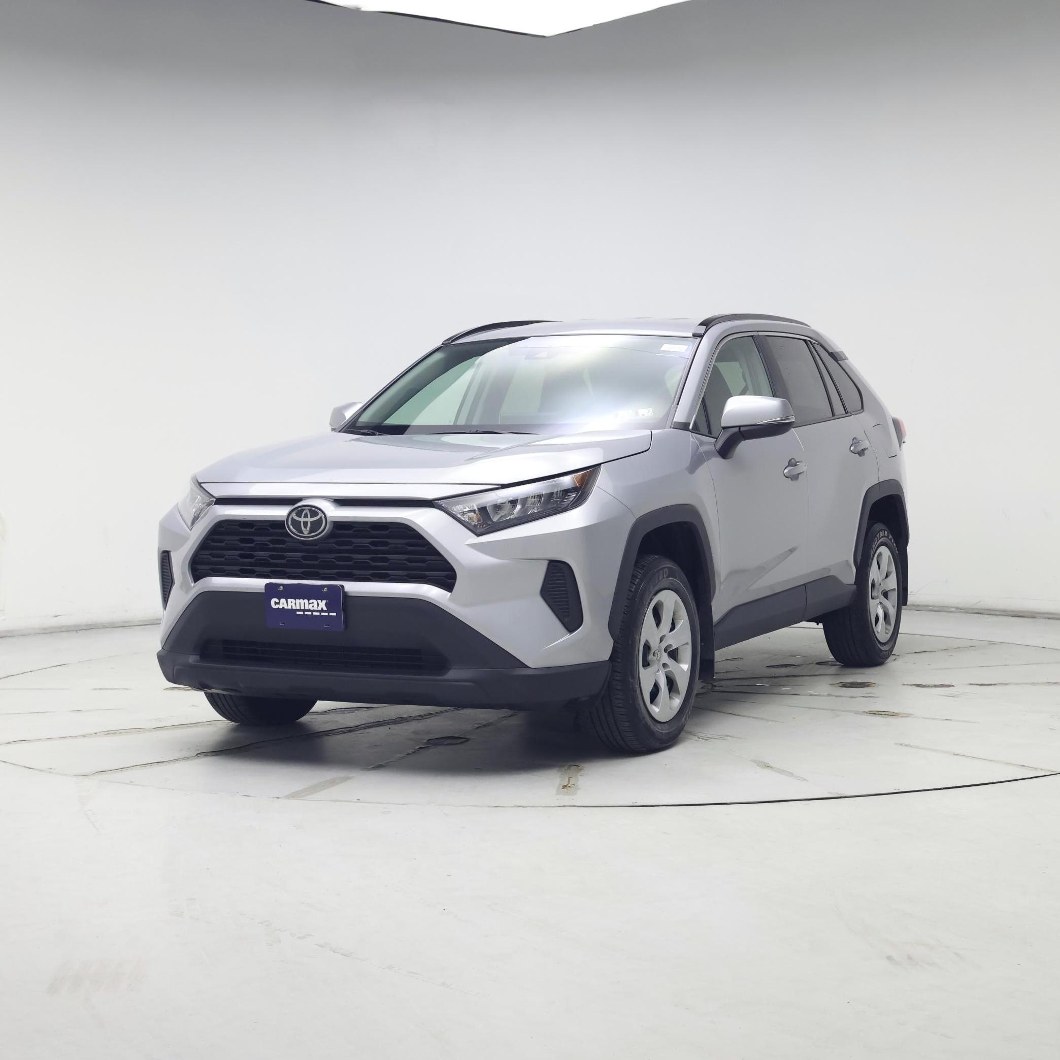 Thumbnail: 2020 Toyota RAV4 - 4