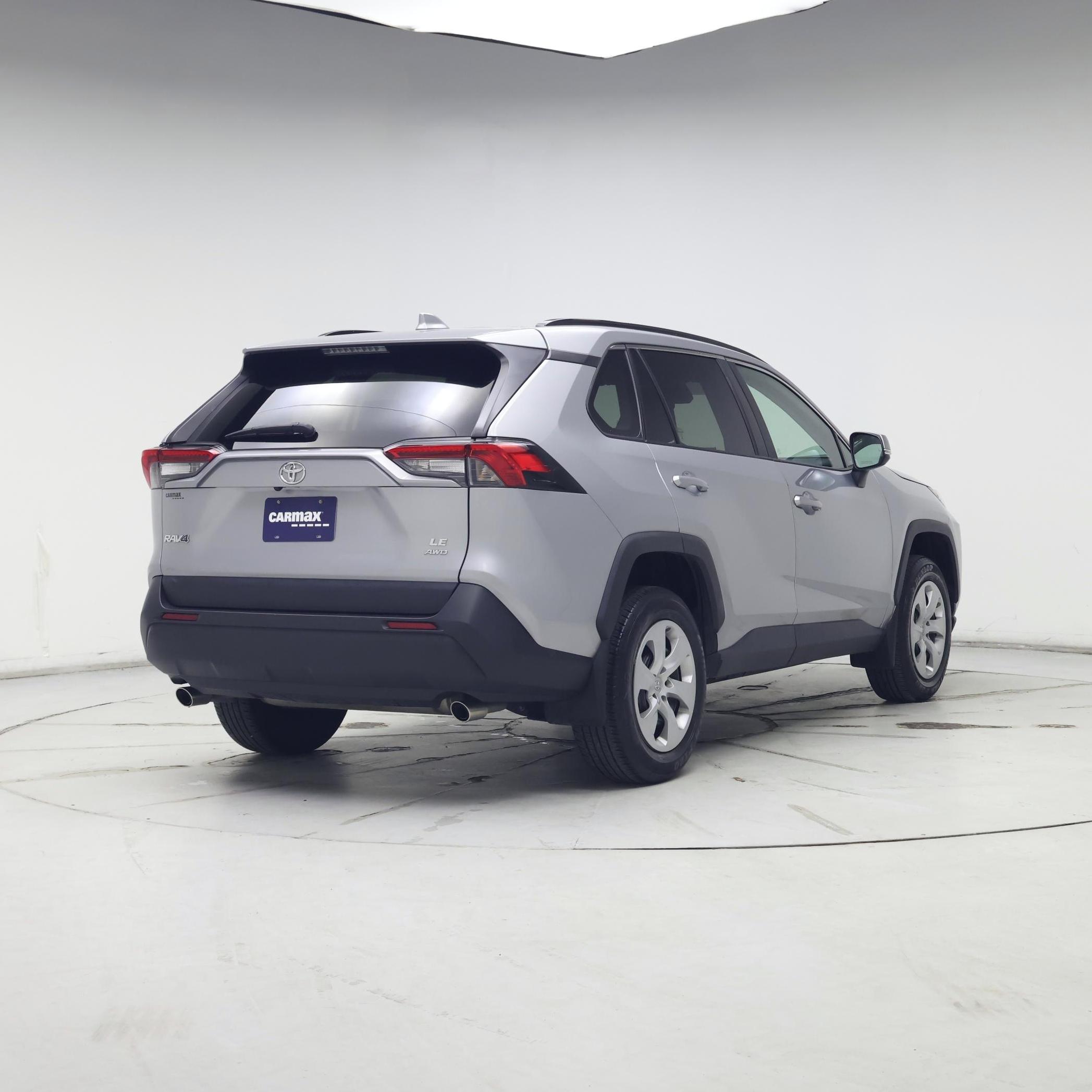 Thumbnail: 2020 Toyota RAV4 - 8