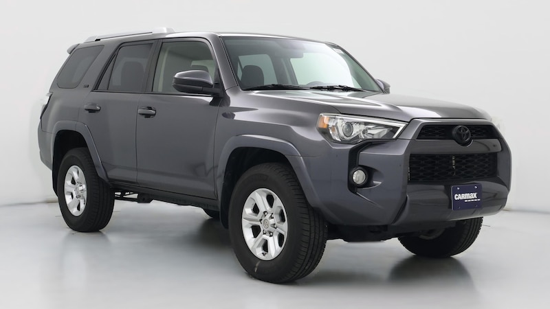 2017 Toyota 4Runner SR5 Hero Image