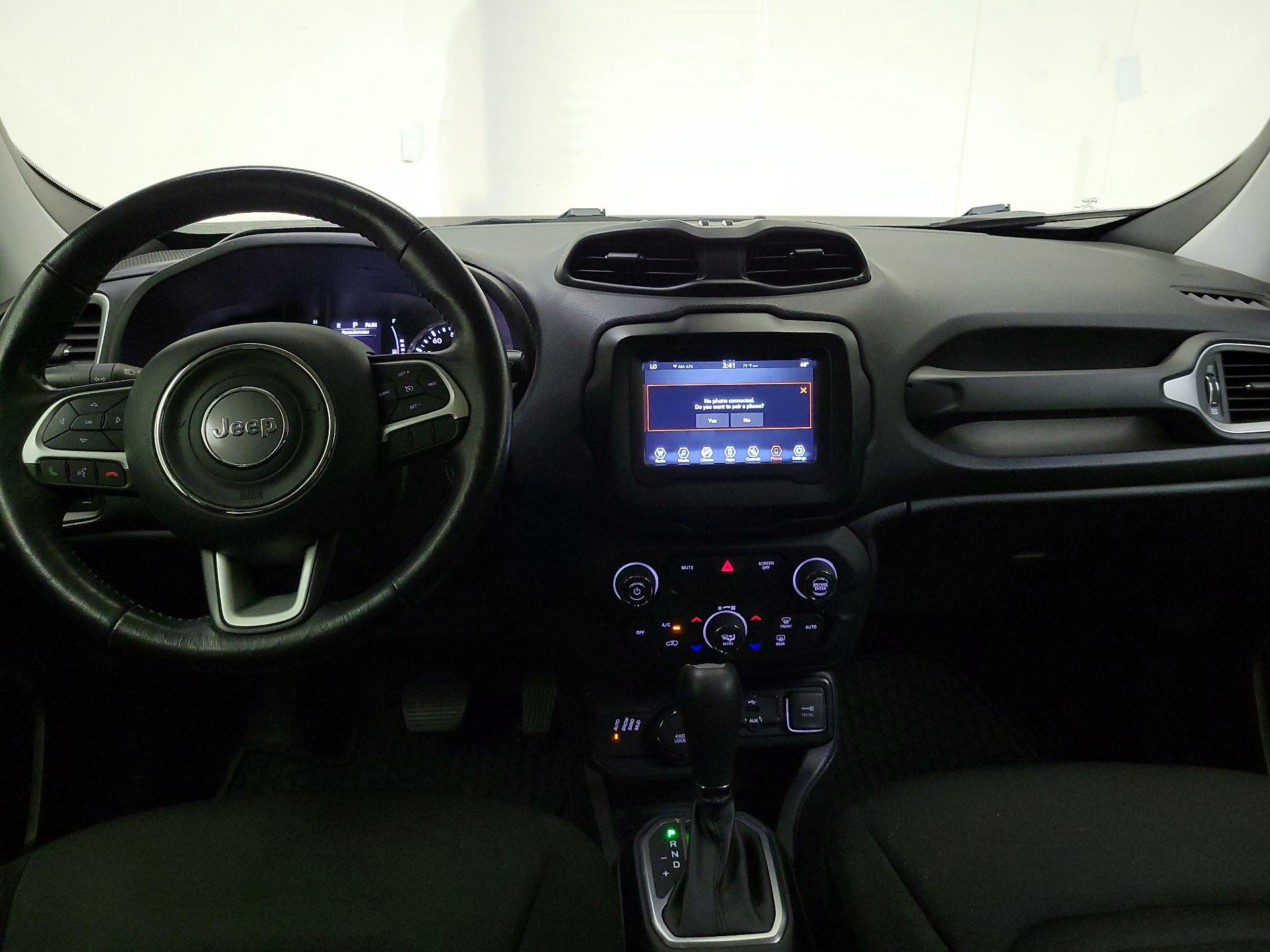 Thumbnail: 2020 Jeep Renegade - 9