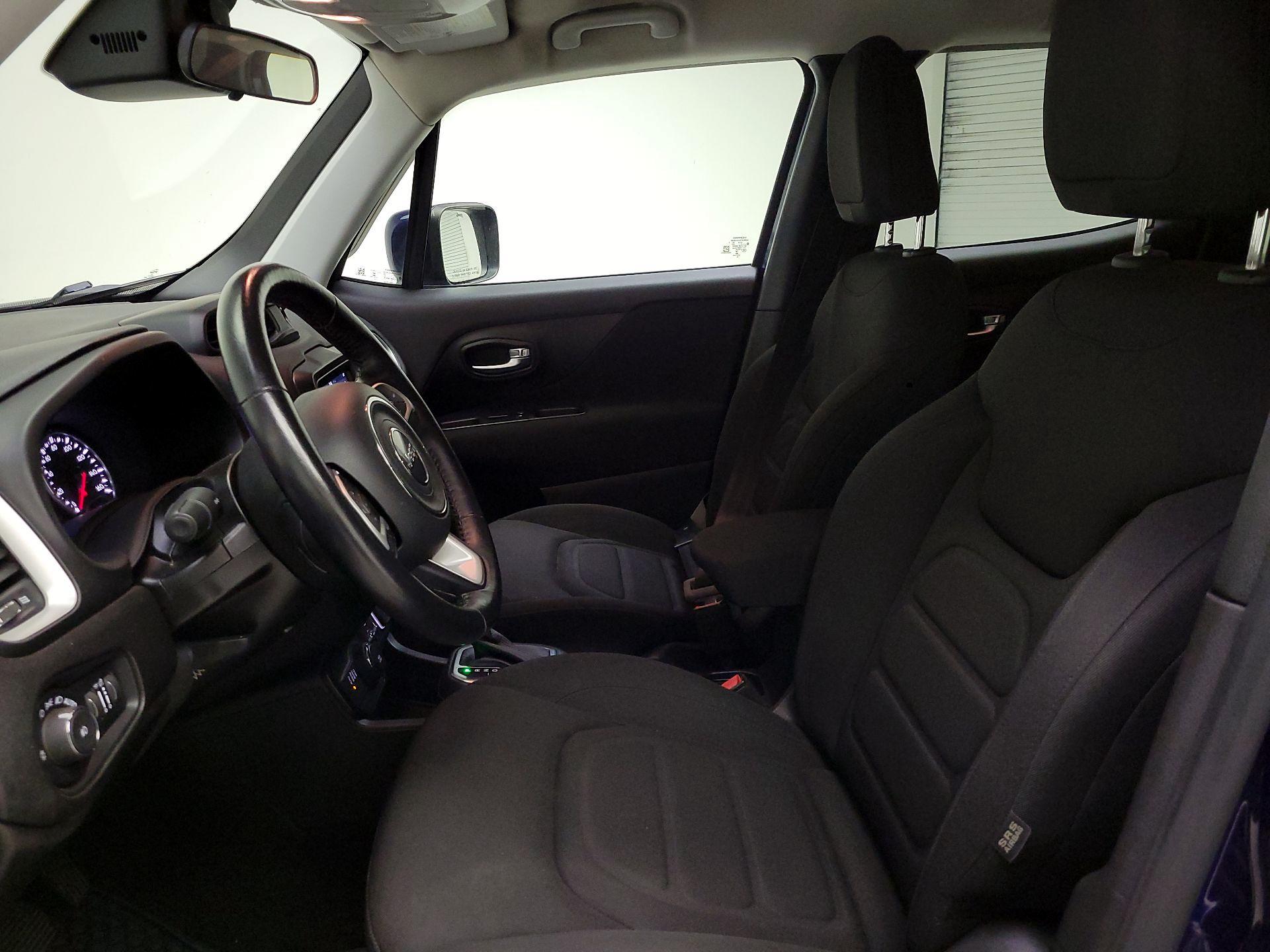 Thumbnail: 2020 Jeep Renegade - 11