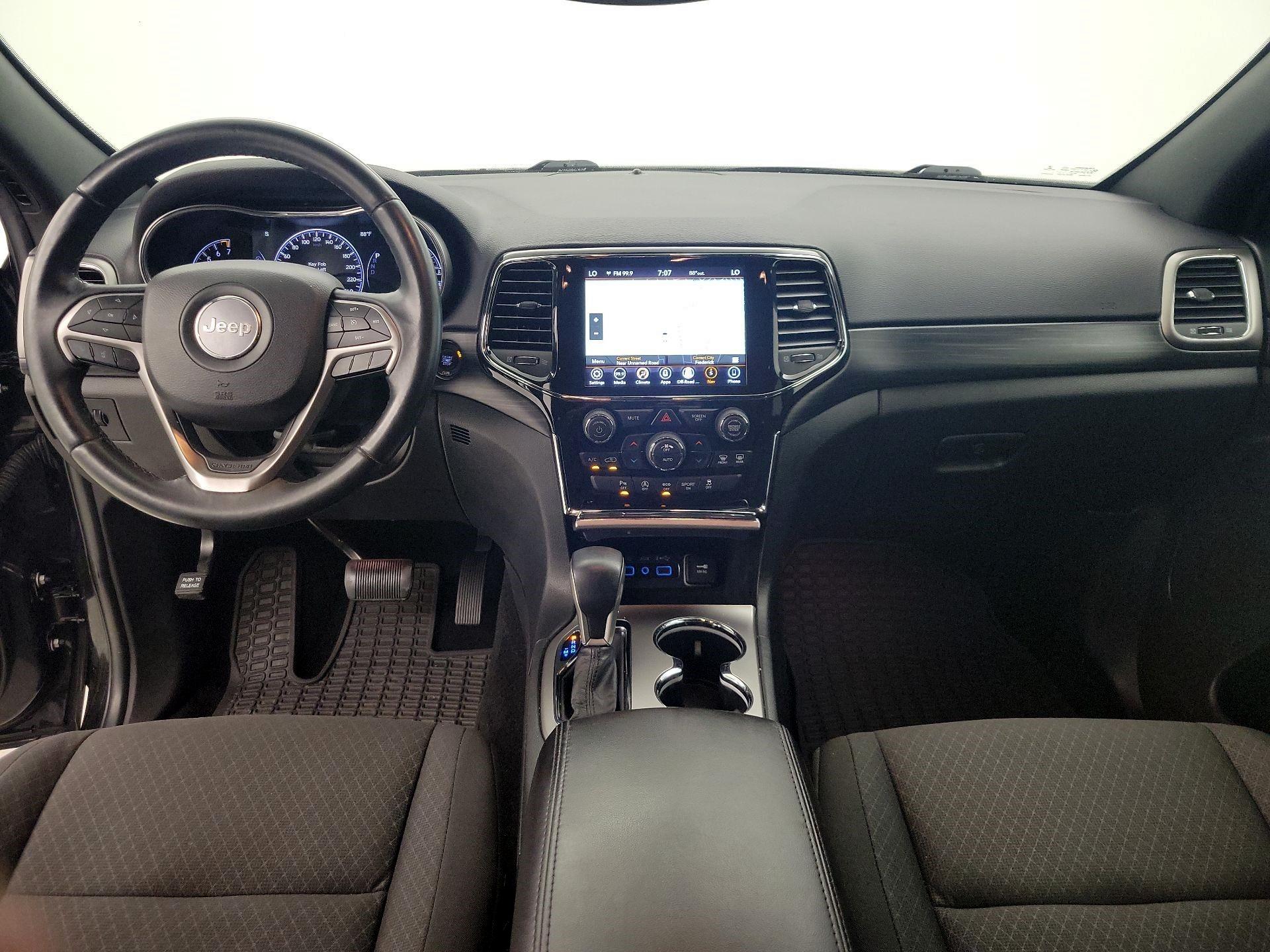 Thumbnail: 2019 Jeep Grand Cherokee - 9