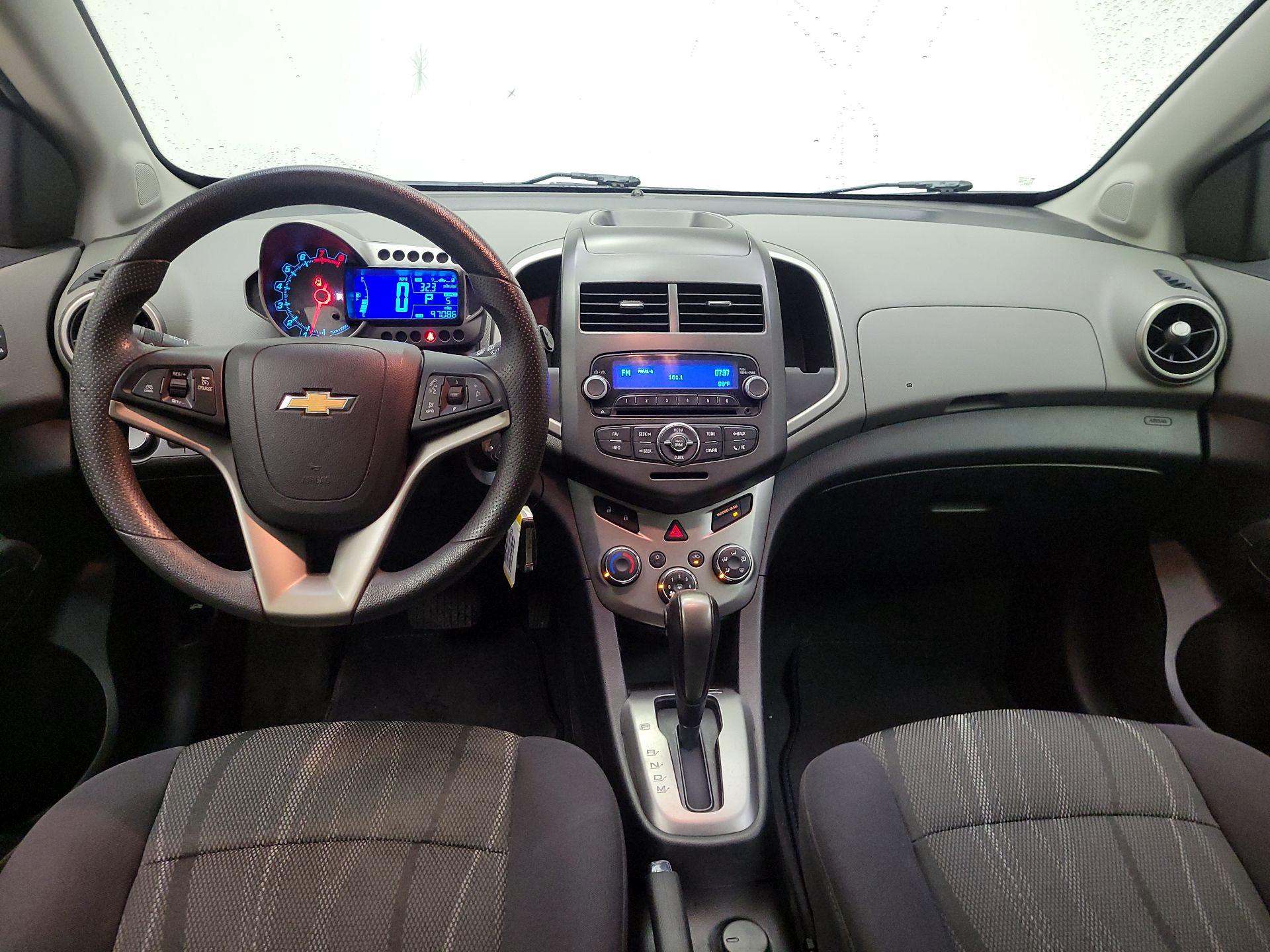 Thumbnail: 2015 Chevrolet Sonic - 9