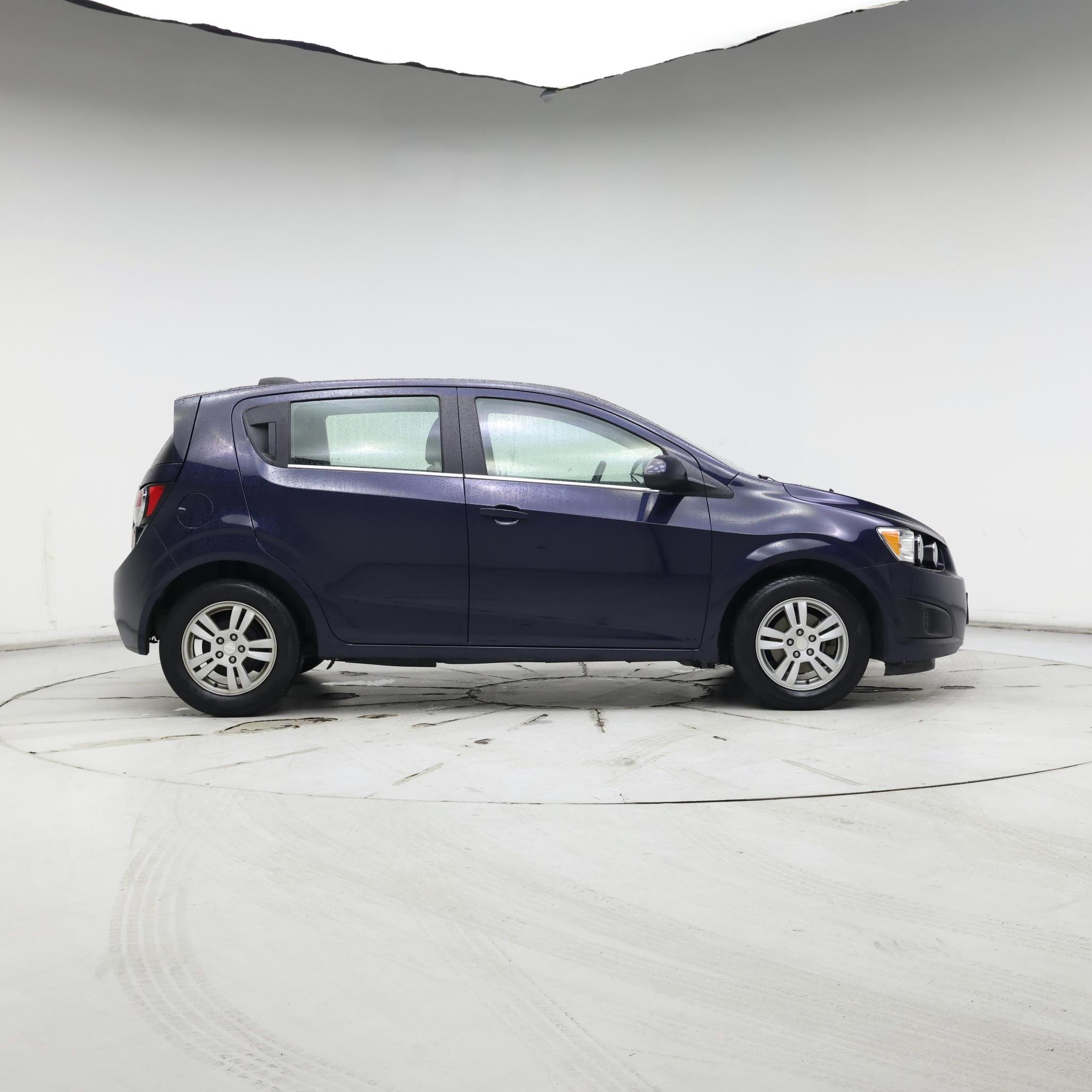 Thumbnail: 2015 Chevrolet Sonic - 7