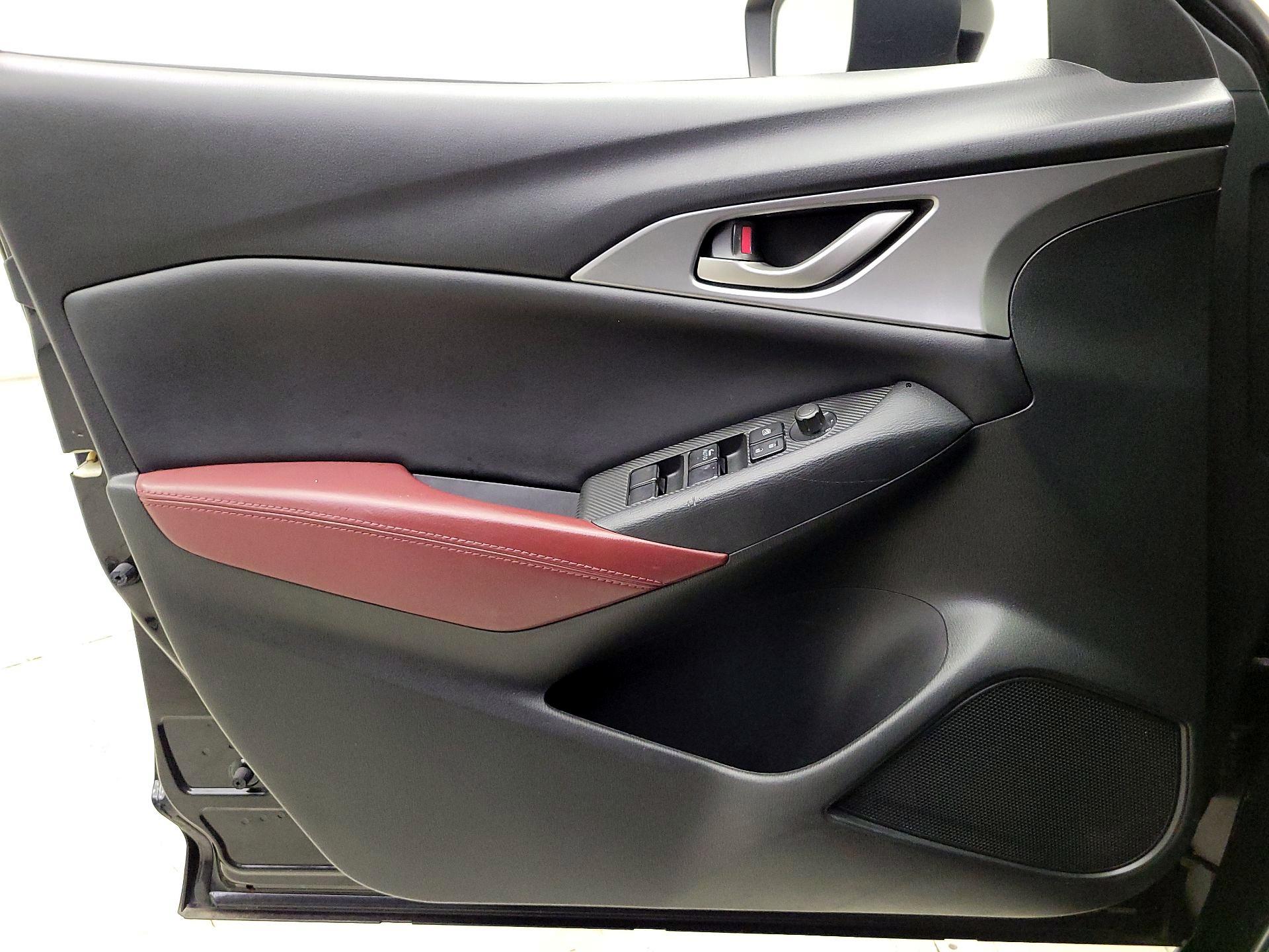 Thumbnail: 2016 Mazda CX-3 - 12