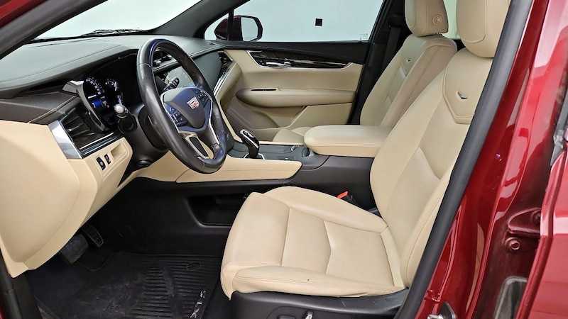 2017 Cadillac XT5  11
