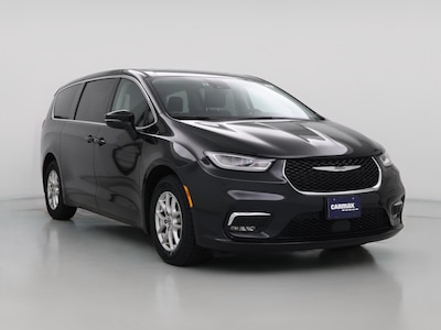 2023 Chrysler Pacifica Touring L -
                Las Vegas, NV