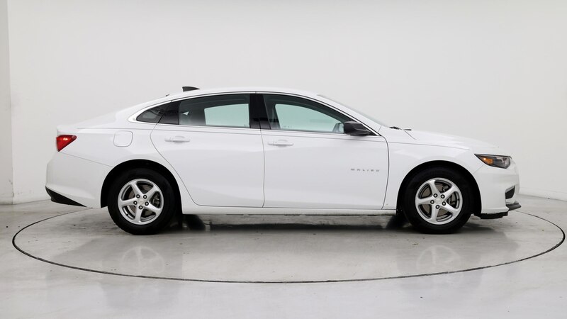 2017 Chevrolet Malibu LS 7