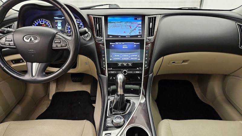 2015 INFINITI Q50 Premium 9