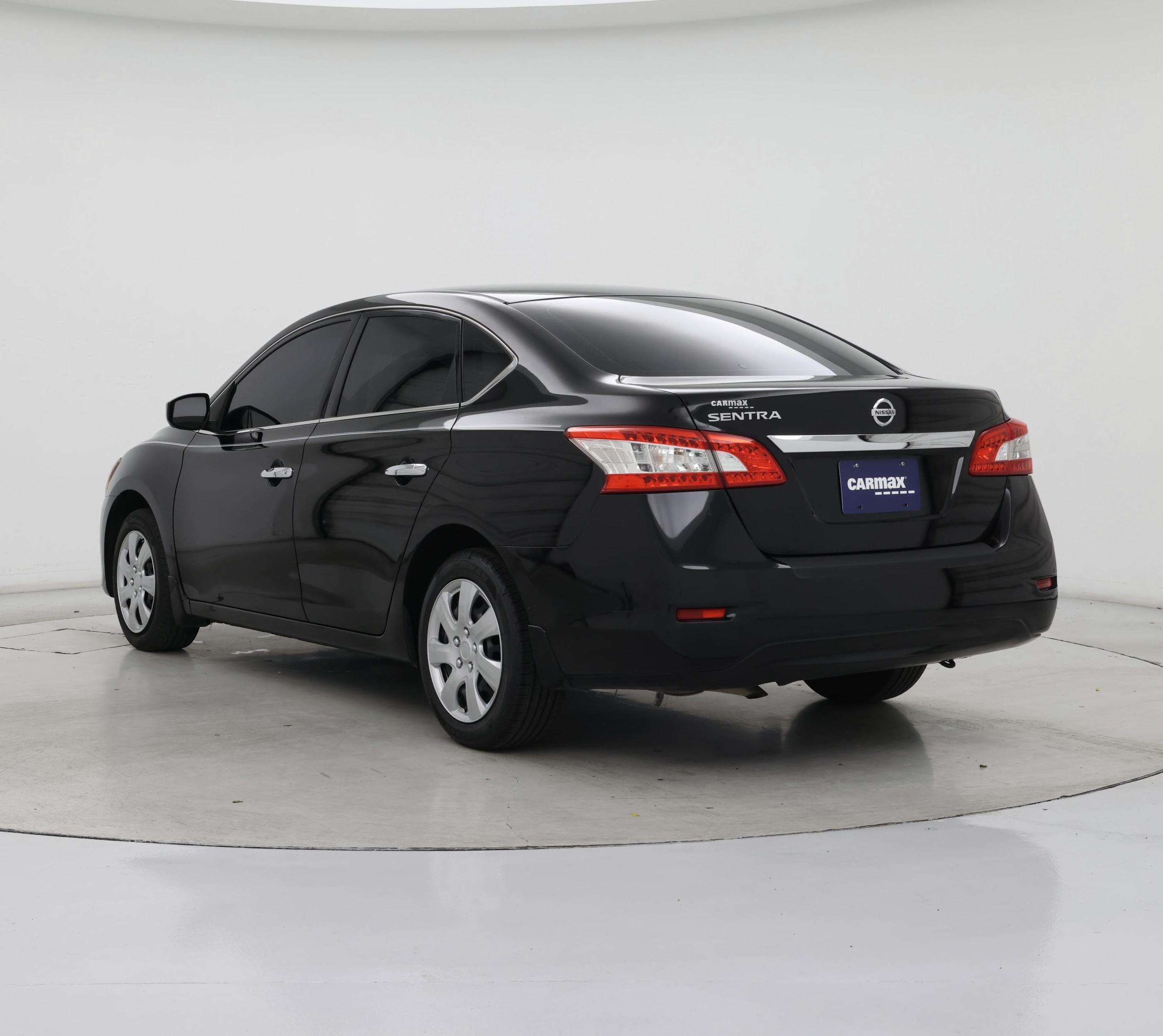 Thumbnail: 2015 Nissan Sentra - 2