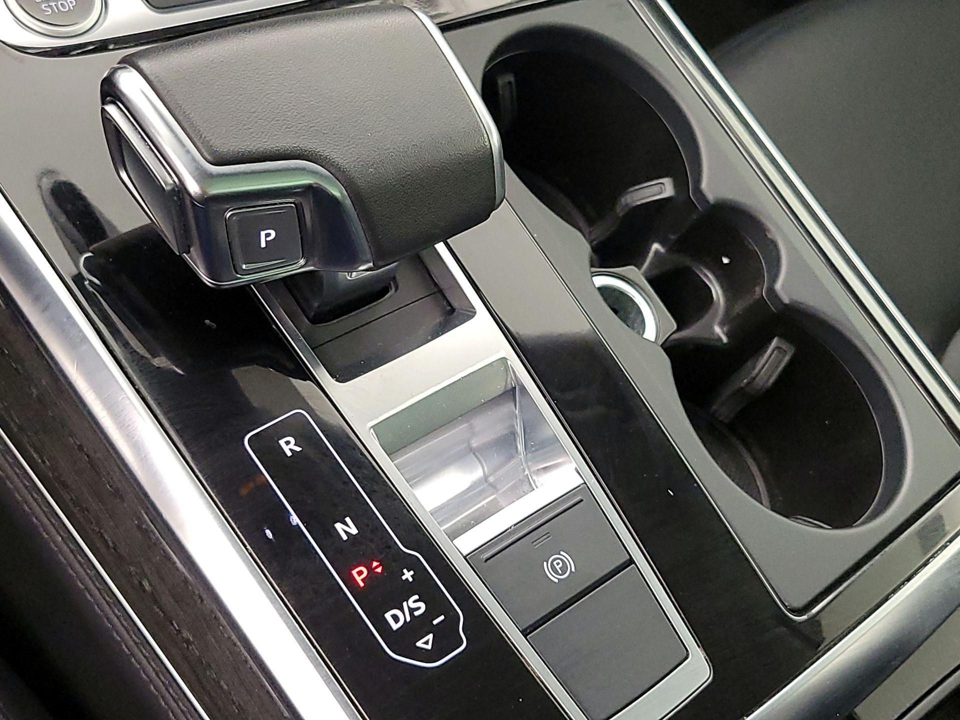 Thumbnail: 2023 Audi Q7 - 18