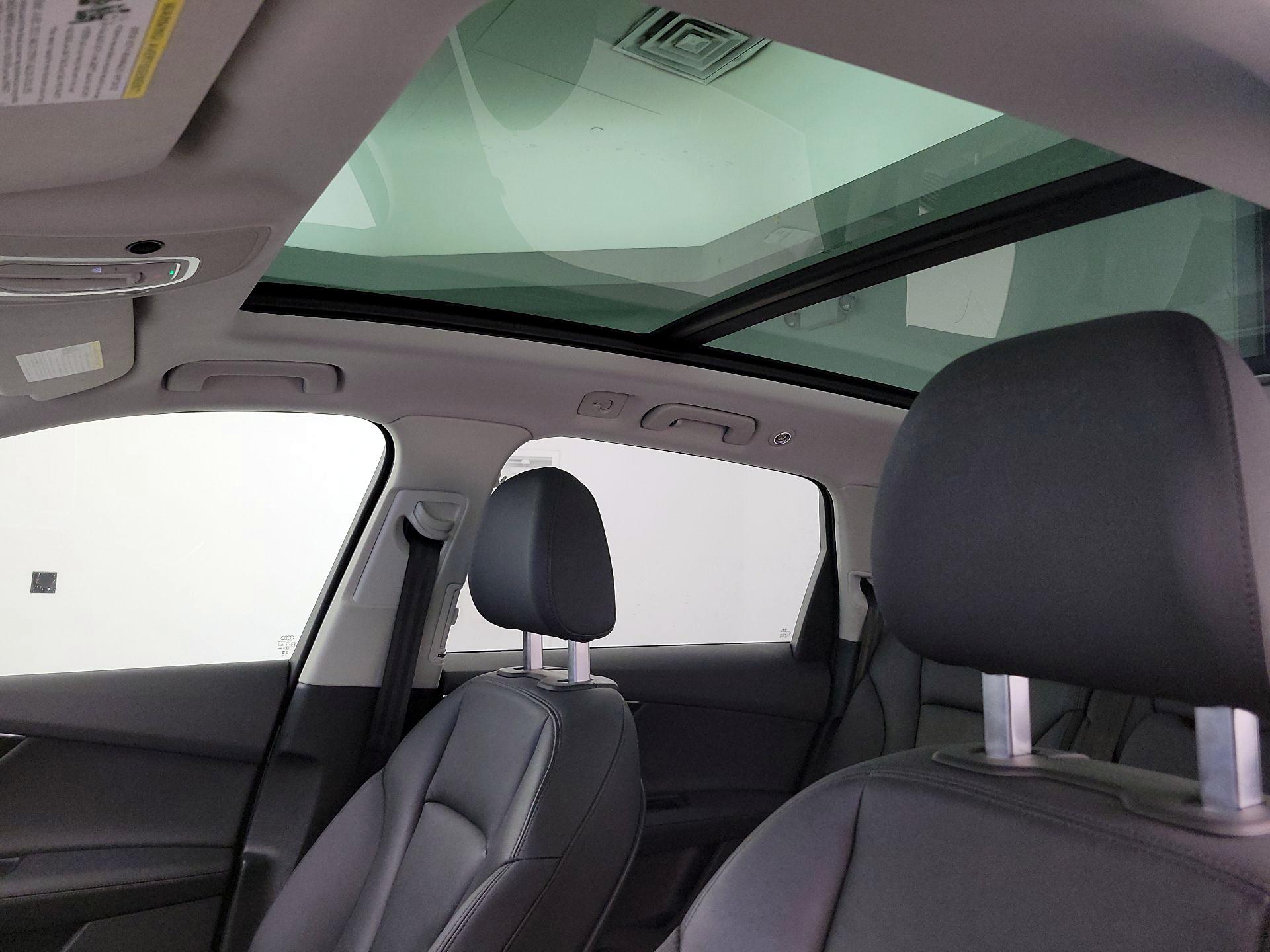 Thumbnail: 2023 Audi Q7 - 19