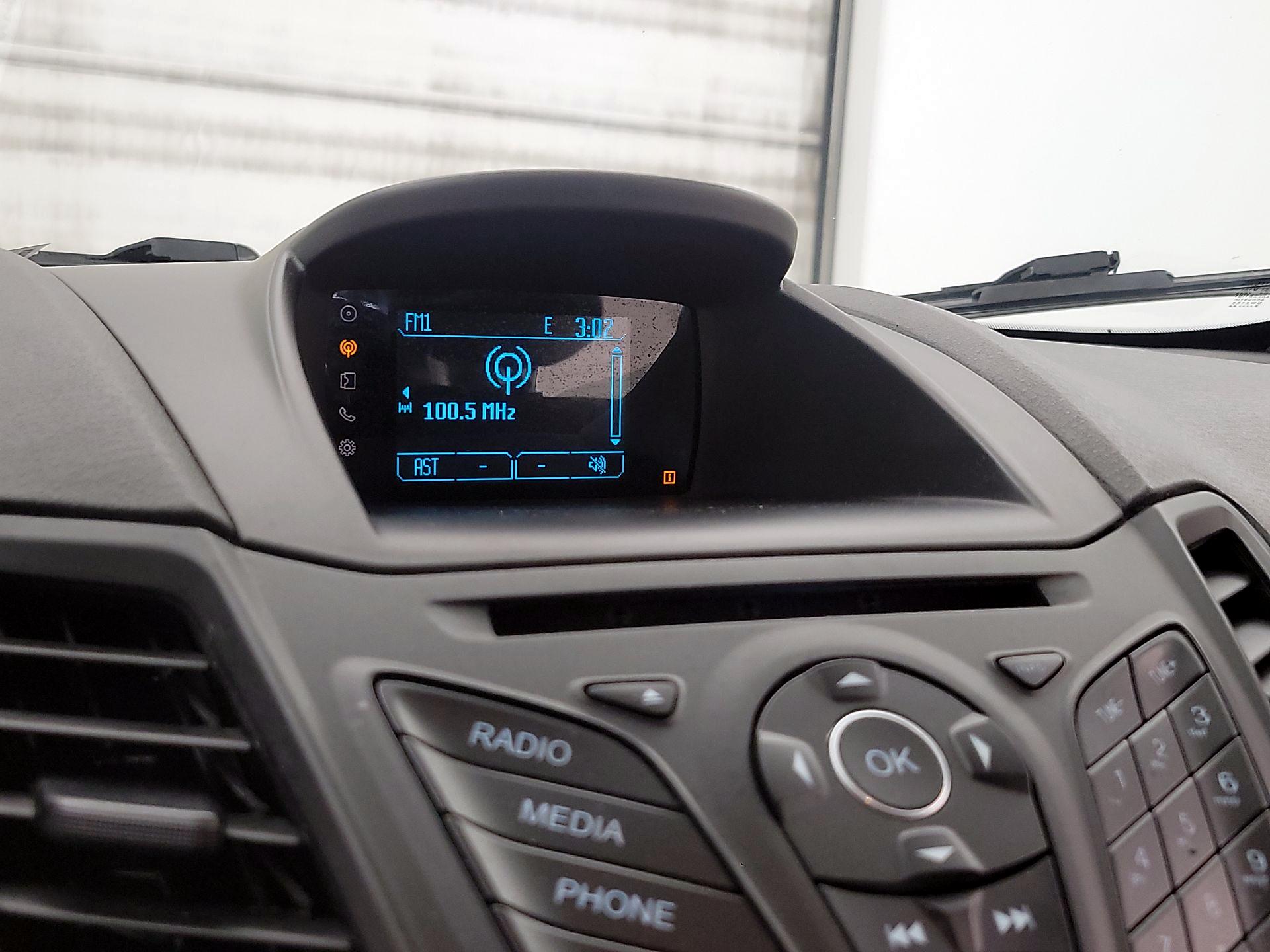 Thumbnail: 2015 Ford Fiesta - 14