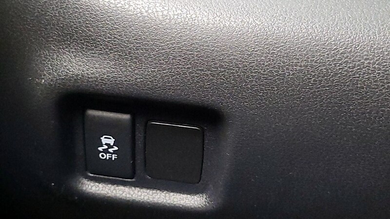 2015 Nissan Versa S 13