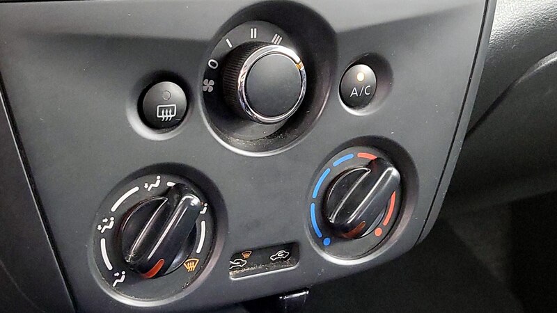 2015 Nissan Versa S 15