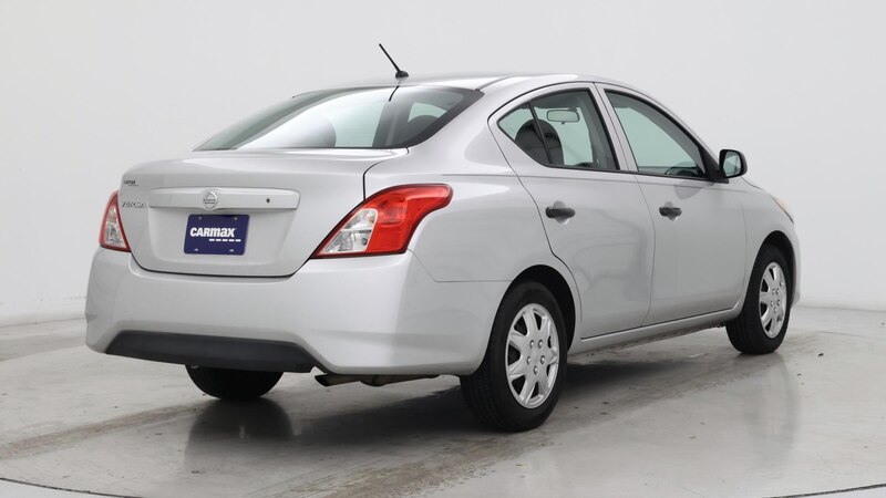 2015 Nissan Versa S 8