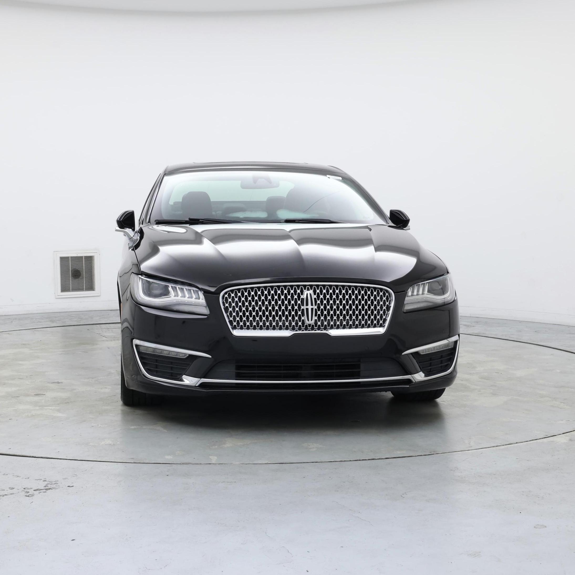 Thumbnail: 2020 Lincoln MKZ - 5