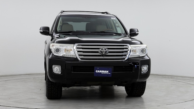 2013 Toyota Land Cruiser  5