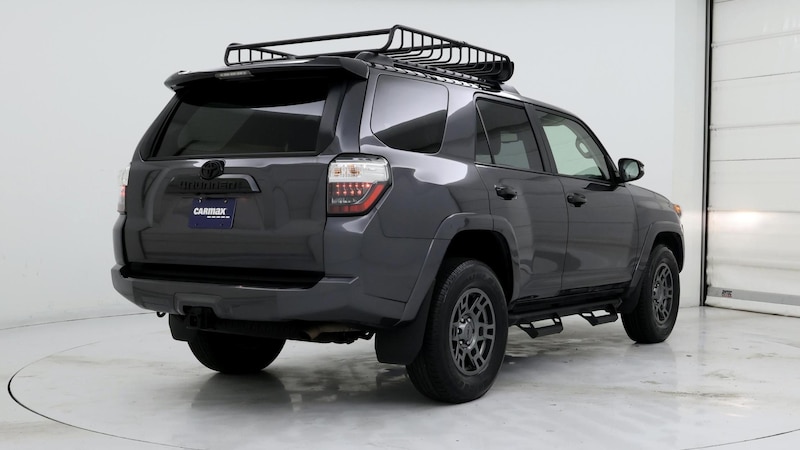 2020 Toyota 4Runner Venture 8