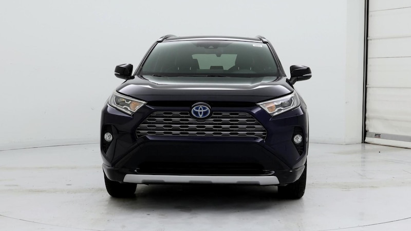 2019 Toyota RAV4 XSE 5