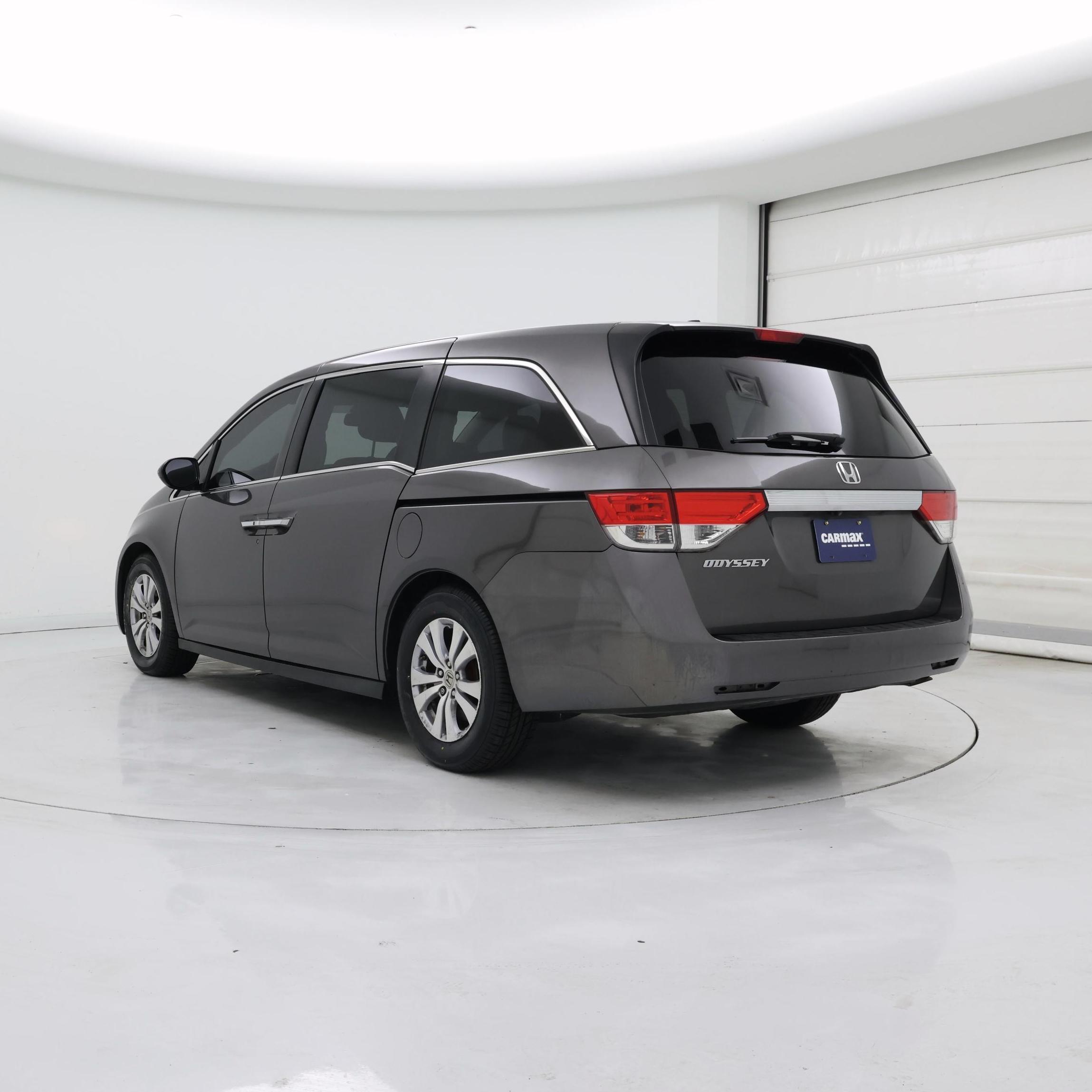 Thumbnail: 2015 Honda Odyssey - 2