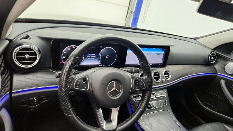 2018 Mercedes-Benz E-Class E 300 9