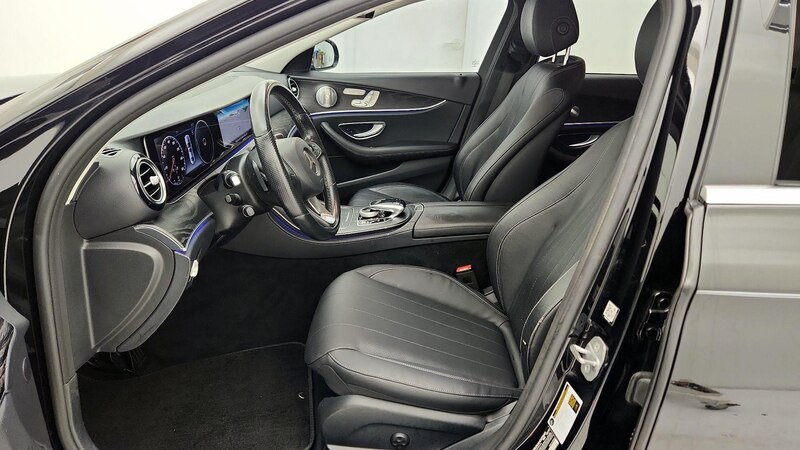 2018 Mercedes-Benz E-Class E 300 11