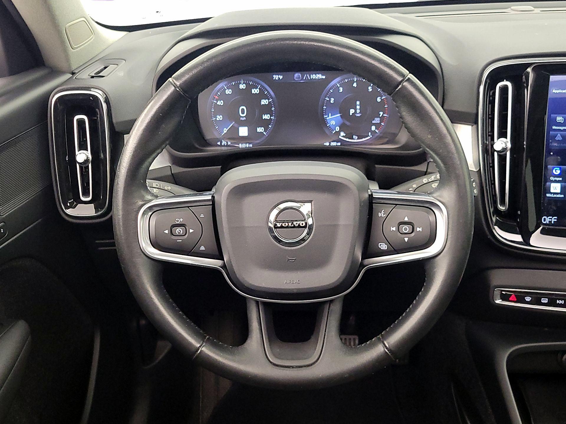Thumbnail: 2020 Volvo XC40 - 10