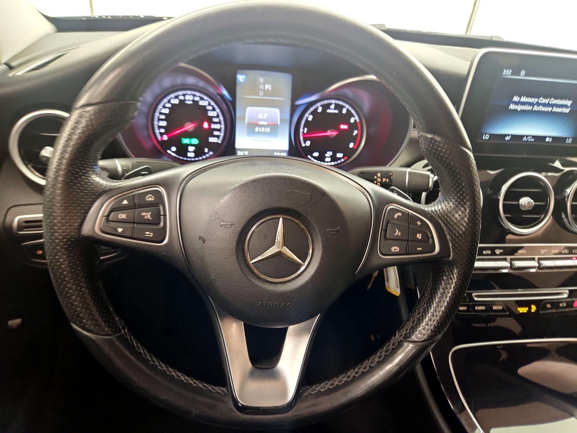 Thumbnail: 2016 Mercedes-Benz C-Class - 10