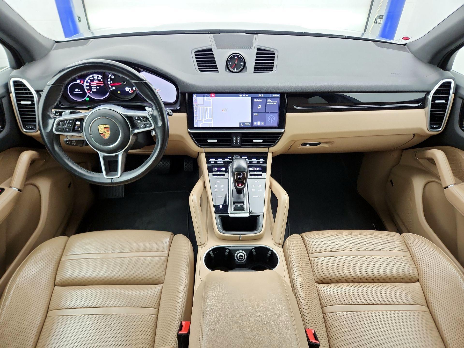 Thumbnail: 2020 Porsche Cayenne - 9