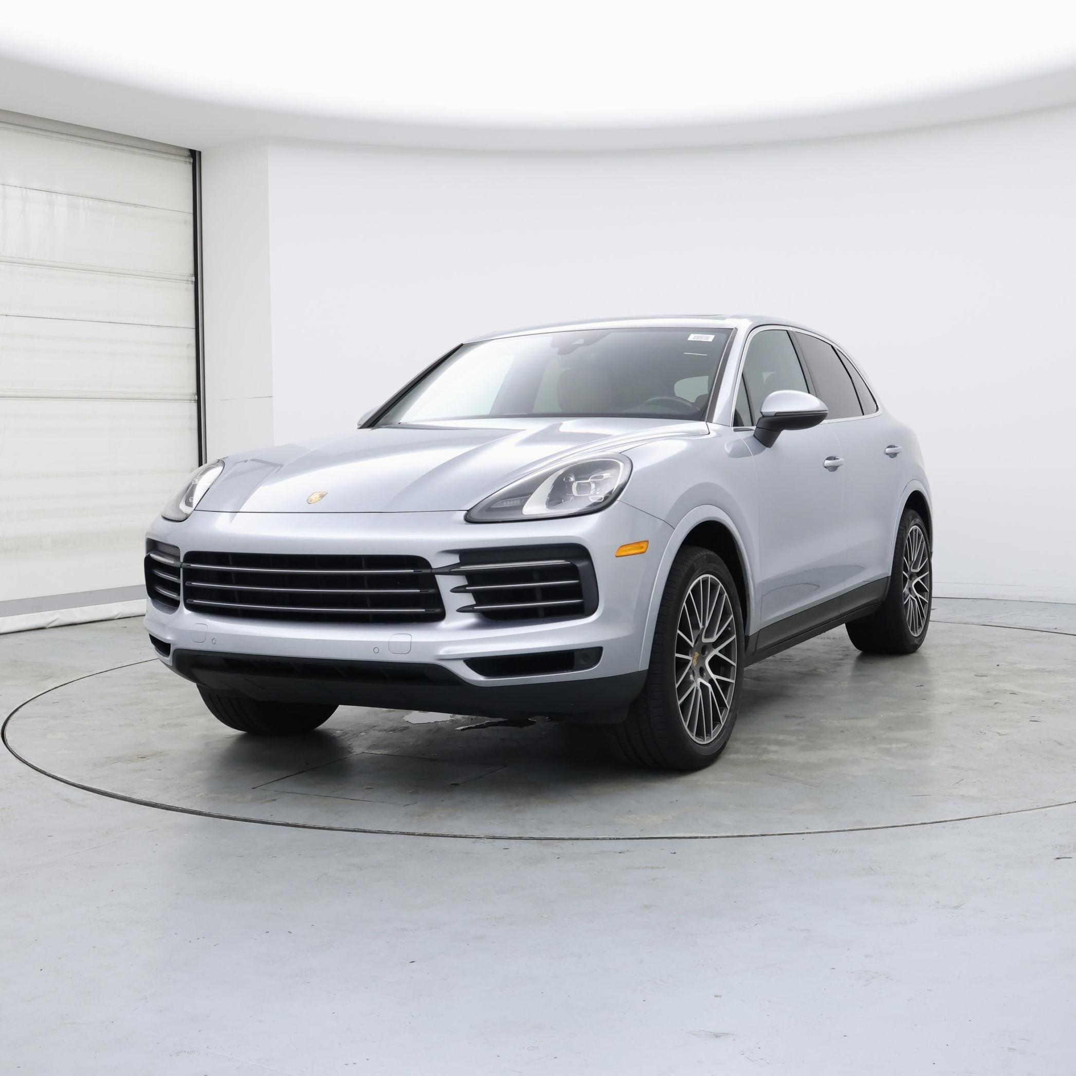 Thumbnail: 2020 Porsche Cayenne - 4