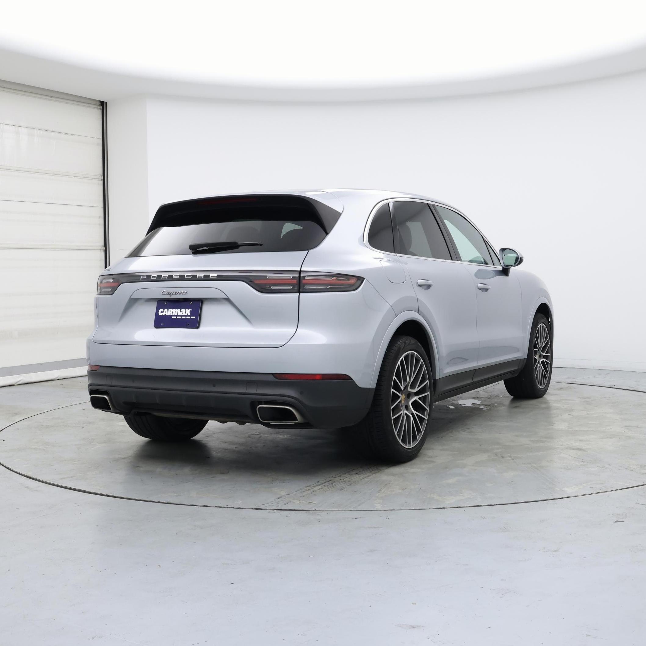 Thumbnail: 2020 Porsche Cayenne - 8