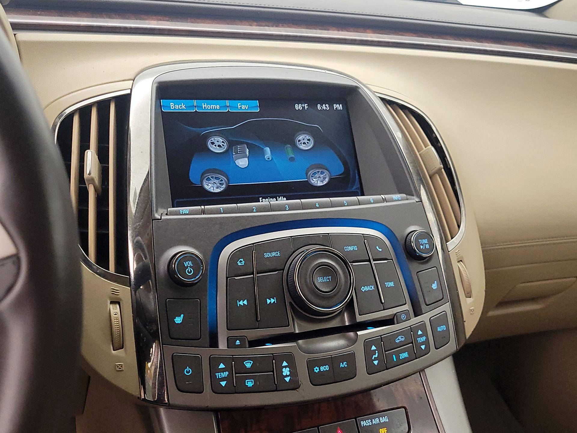 Thumbnail: 2013 Buick LaCrosse - 15