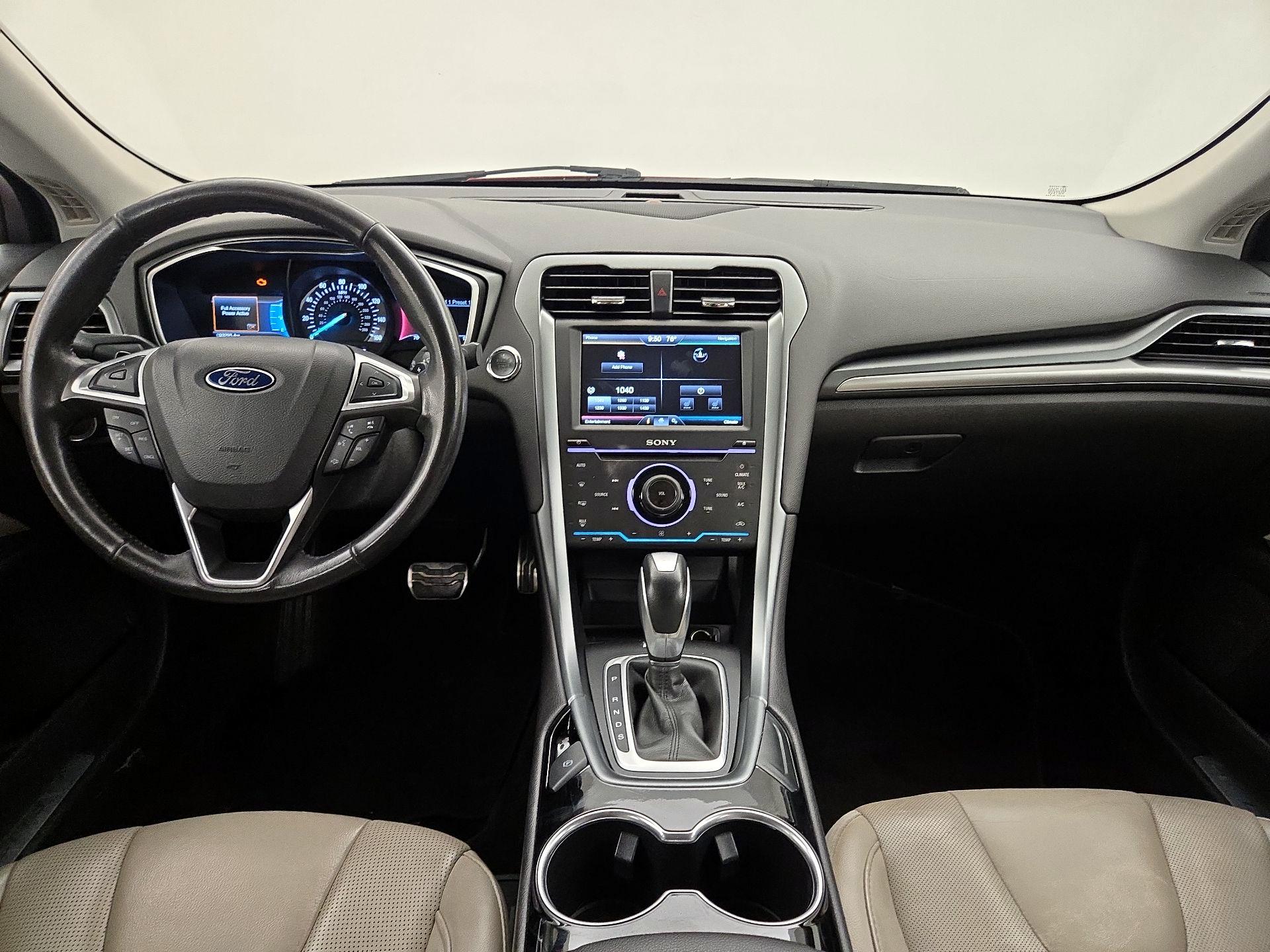 Thumbnail: 2015 Ford Fusion - 9