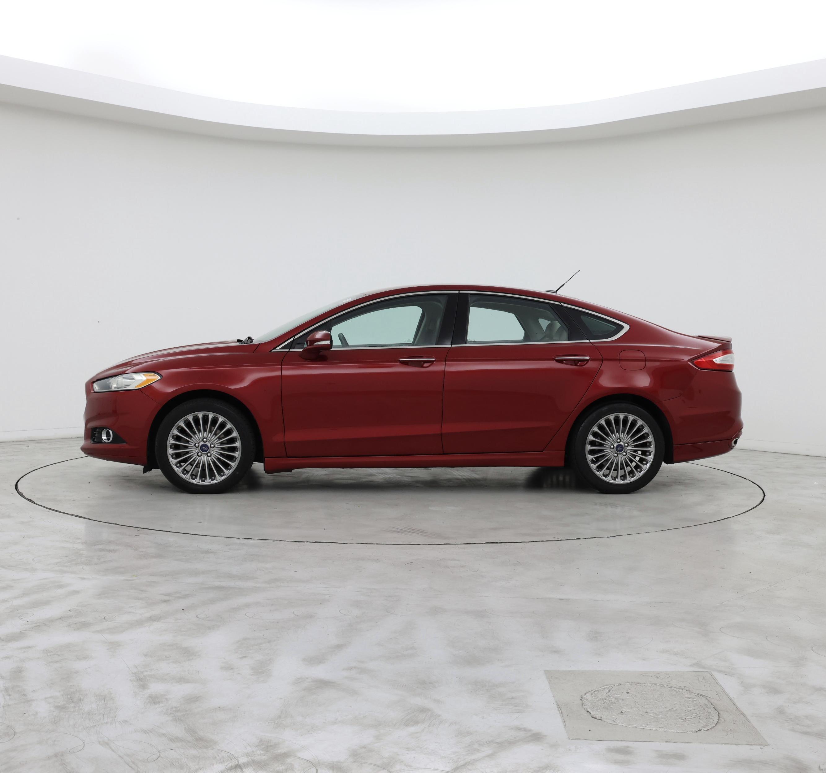 Thumbnail: 2015 Ford Fusion - 3