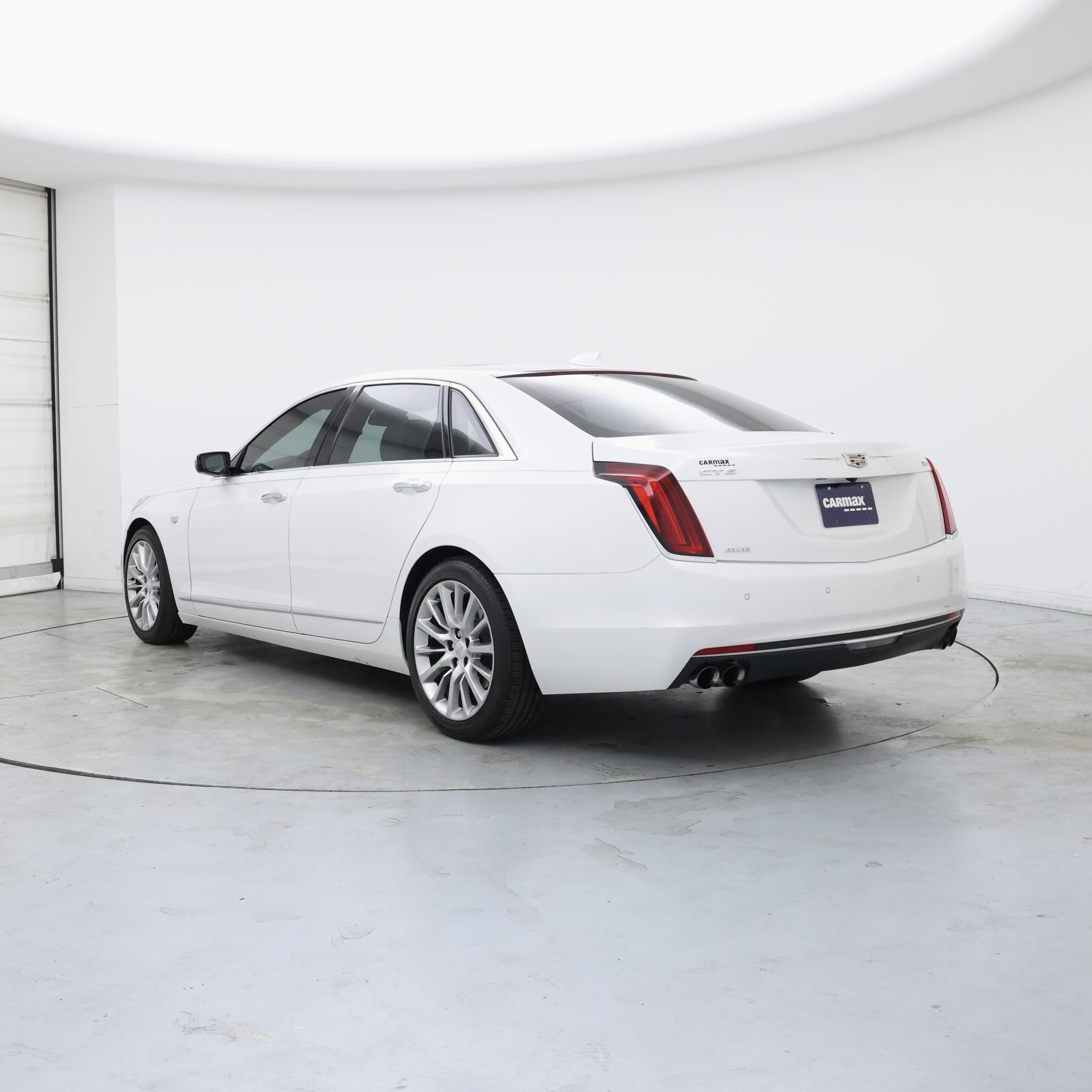 Thumbnail: 2018 Cadillac CT6 - 2