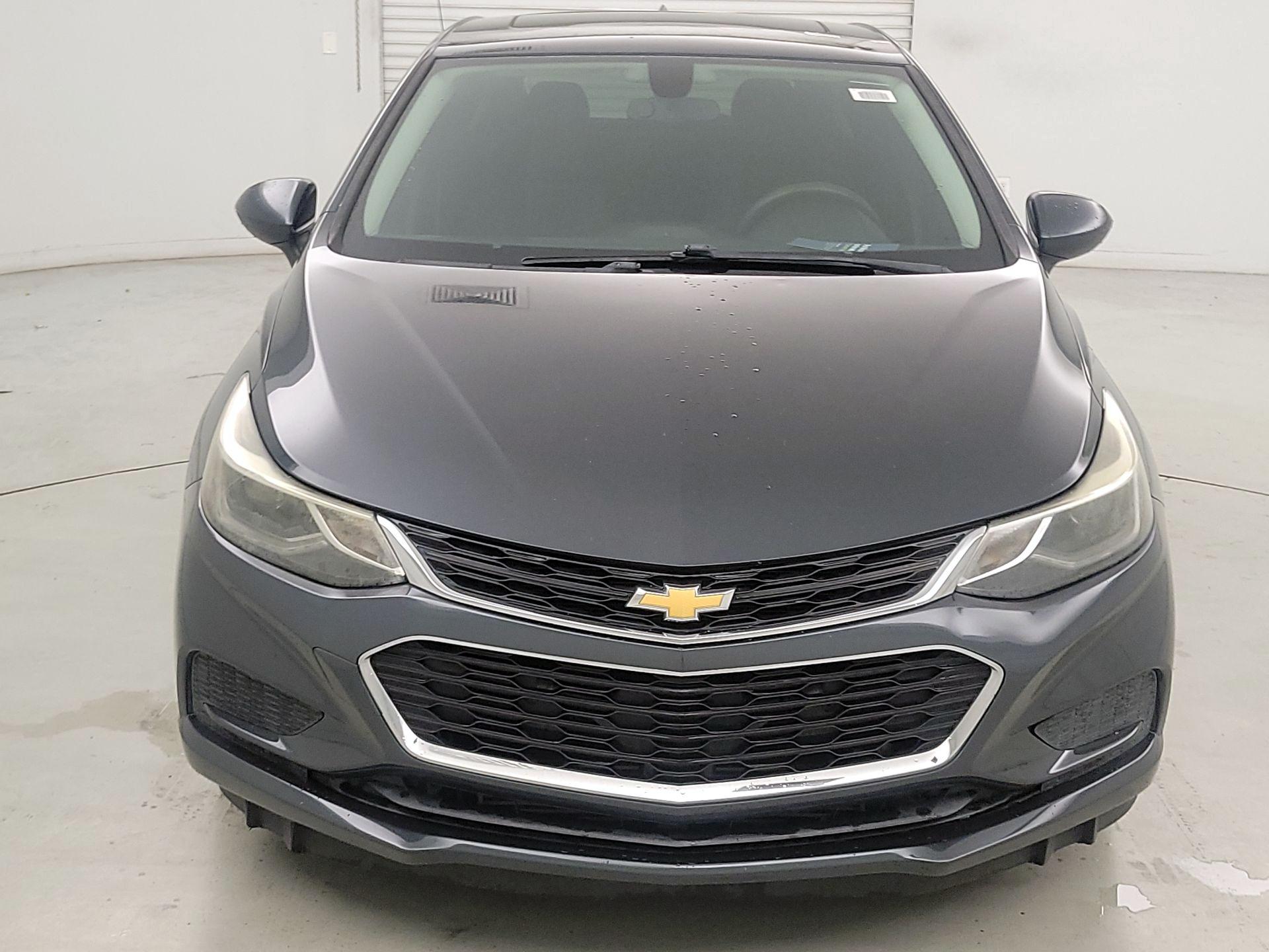 Thumbnail: 2017 Chevrolet Cruze - 2