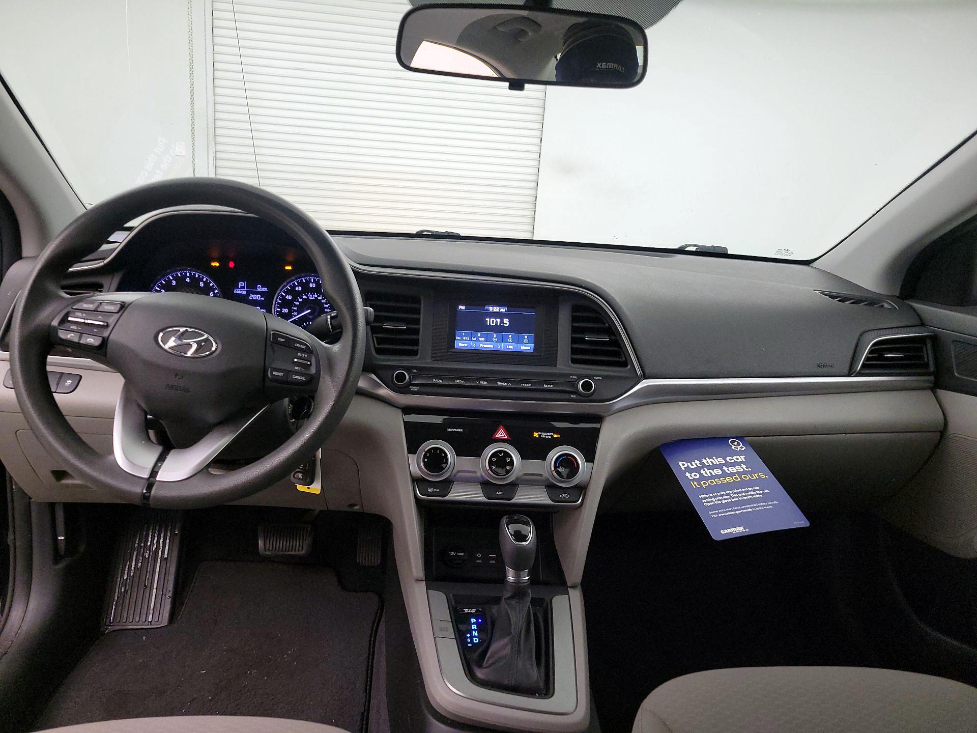 Thumbnail: 2019 Hyundai Elantra - 9