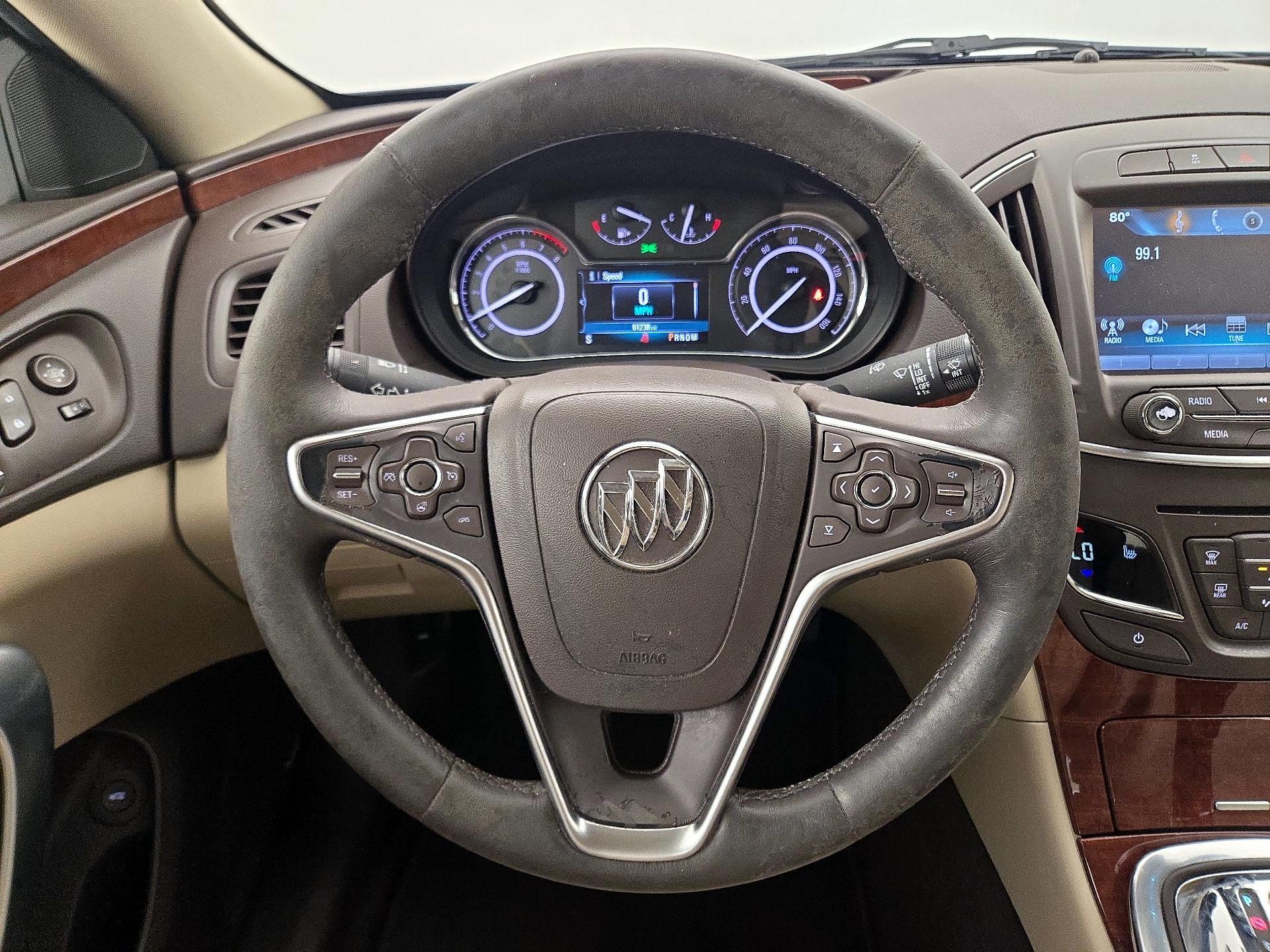 Thumbnail: 2017 Buick Regal - 10