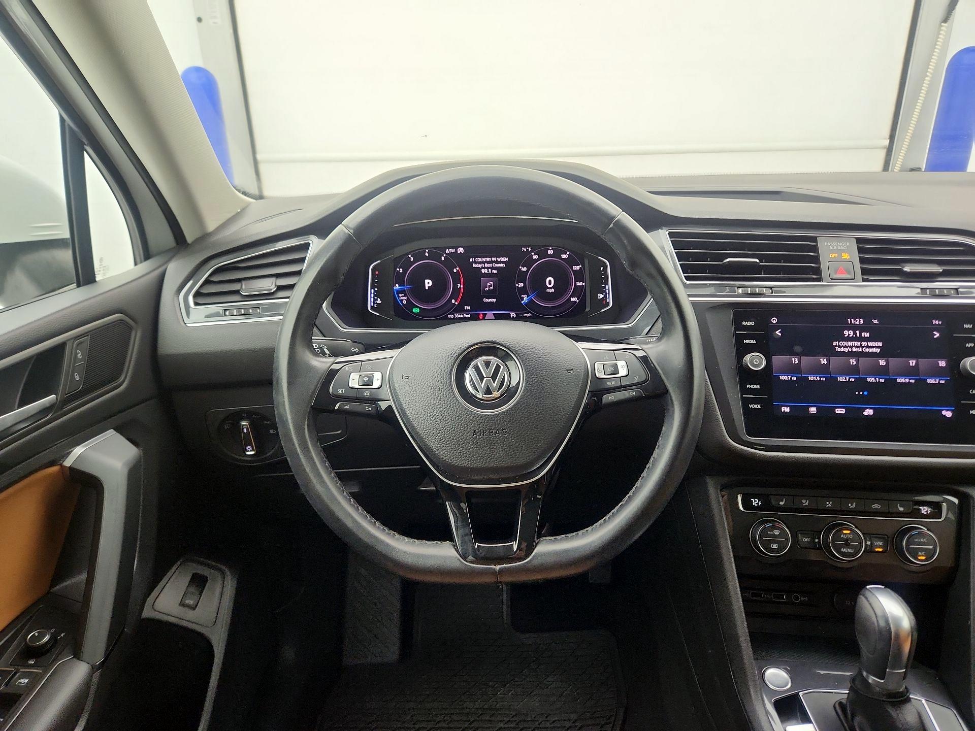 Thumbnail: 2019 Volkswagen Tiguan - 10