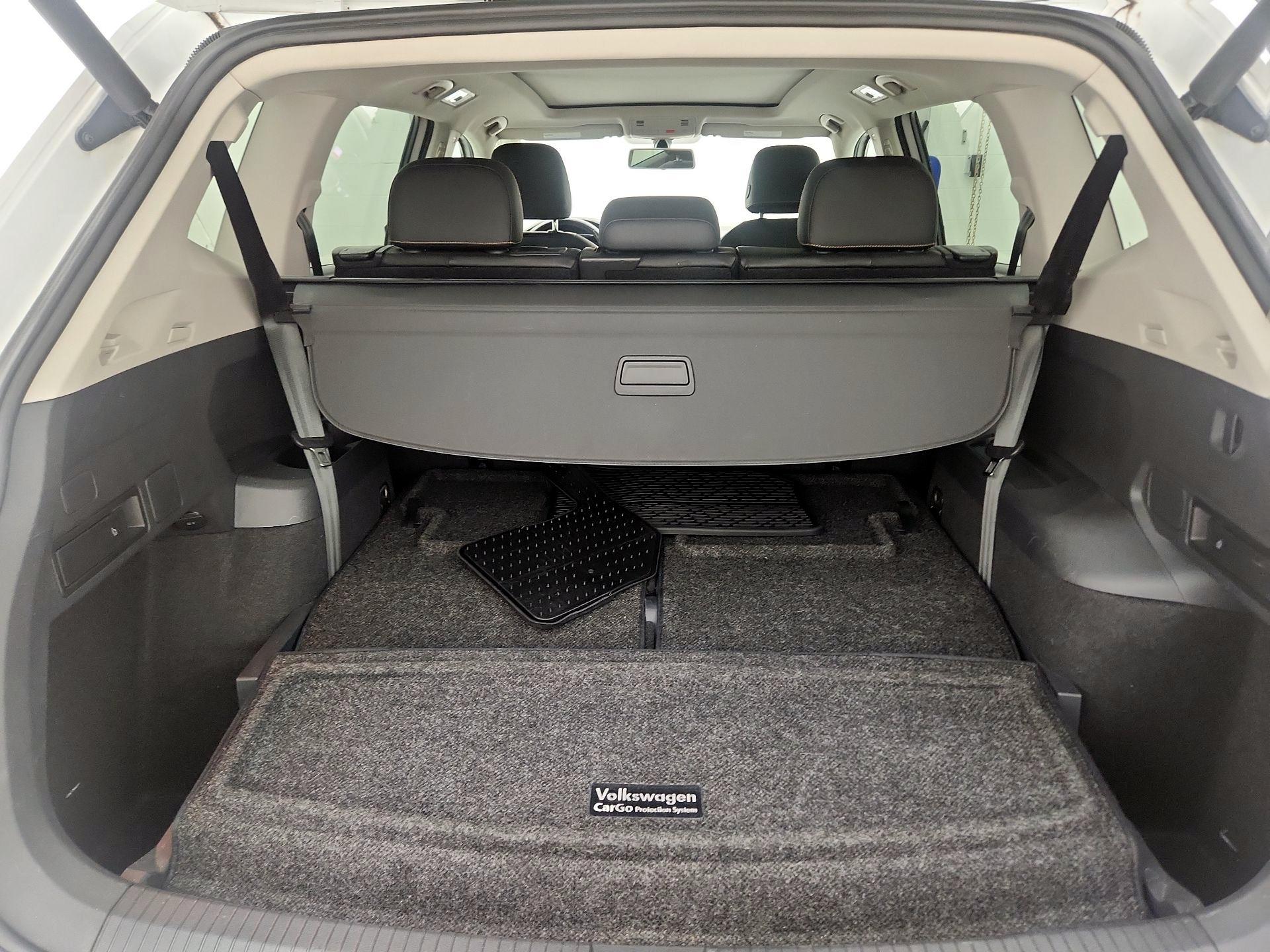 Thumbnail: 2019 Volkswagen Tiguan - 20